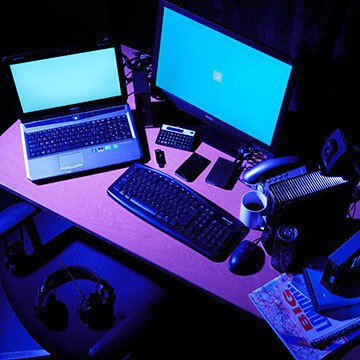 Computer & Laptop